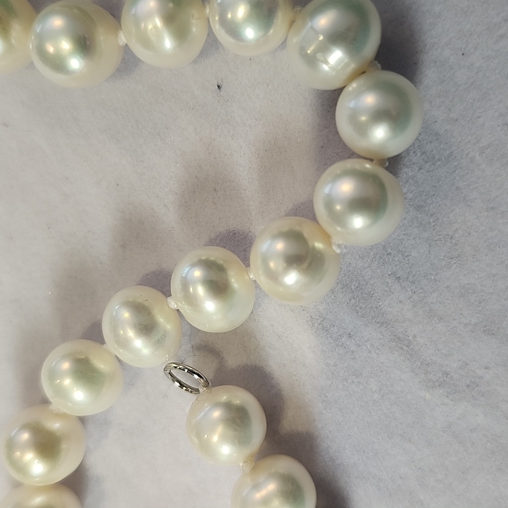 NEW  EFFY Elegant White Pearl Necklace 17" - Picture 5 of 5